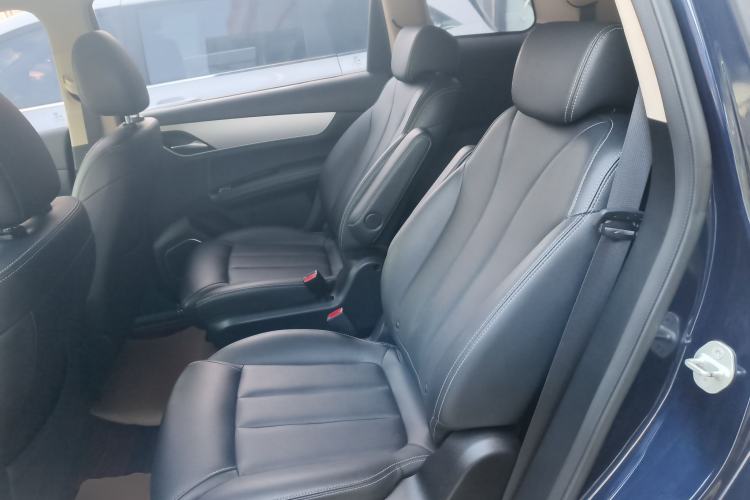 Used BYD Song MAX 2021 Upgraded Model 1.5T Automatic Luxury 6-Seater Left Rear Seat