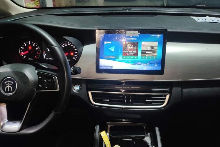 Used BYD Song MAX 2021 Upgraded Model 1.5T Automatic Luxury 7-Seater Audio And AC Panel