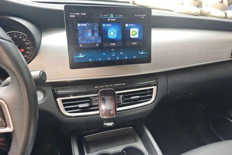 Used BYD Song MAX 2021 Upgraded Model 1.5T Automatic Prestige 6-Seater Audio And AC Panel