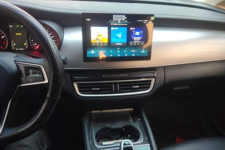 Used BYD Song MAX 2021 Upgraded Model 1.5T Automatic Luxury 7-Seater Audio And AC Panel