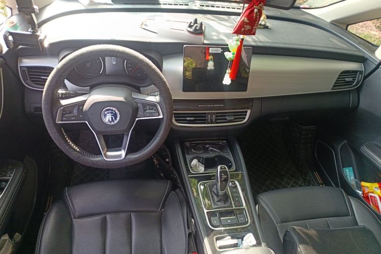 Used BYD Song MAX 2021 Upgraded Model 1.5T Automatic Prestige 7-Seater Center Console