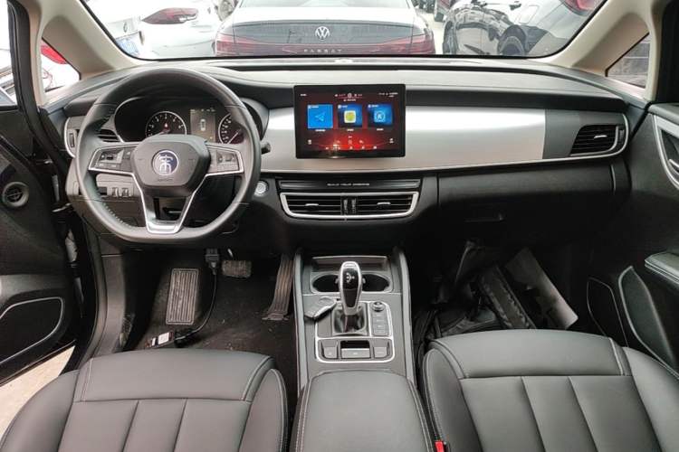 Used BYD Song MAX 2021 Upgraded Model 1.5T Automatic Luxury 7-Seater Center Console