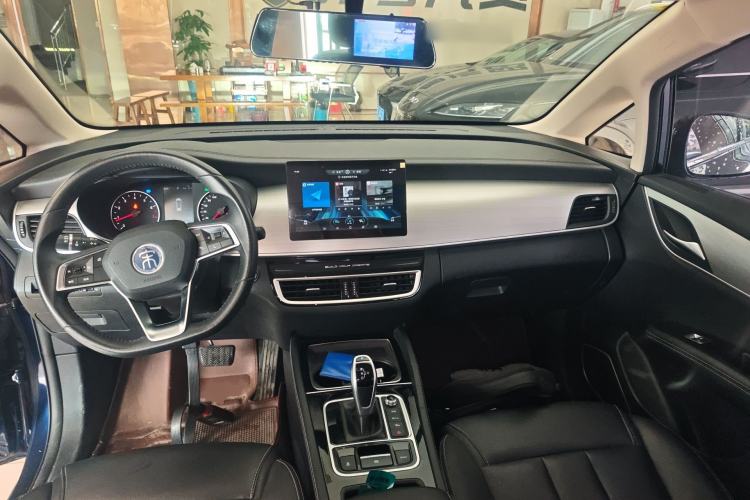 Used BYD Song MAX 2021 Upgraded Model 1.5T Automatic Luxury 7-Seater Center Console