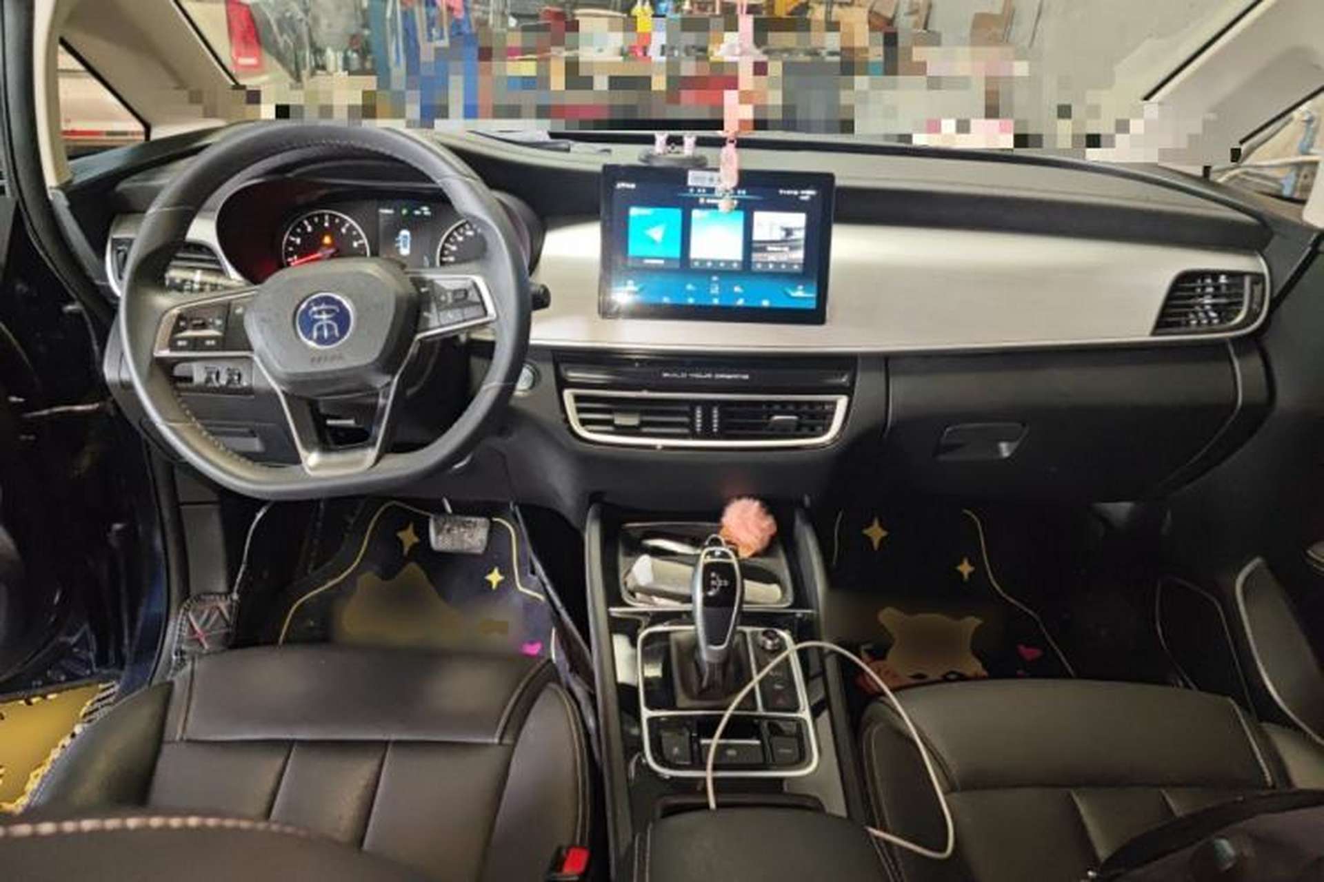Used BYD Song MAX 2021 Upgraded Model 1.5T Automatic Luxury 7-Seater Center Console