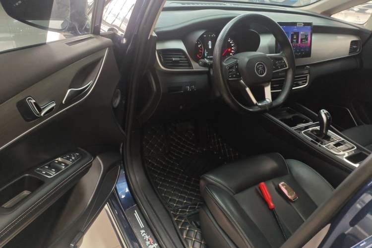 Used BYD Song MAX 2021 Upgraded Model 1.5T Automatic Prestige 7-Seater Driver Seat