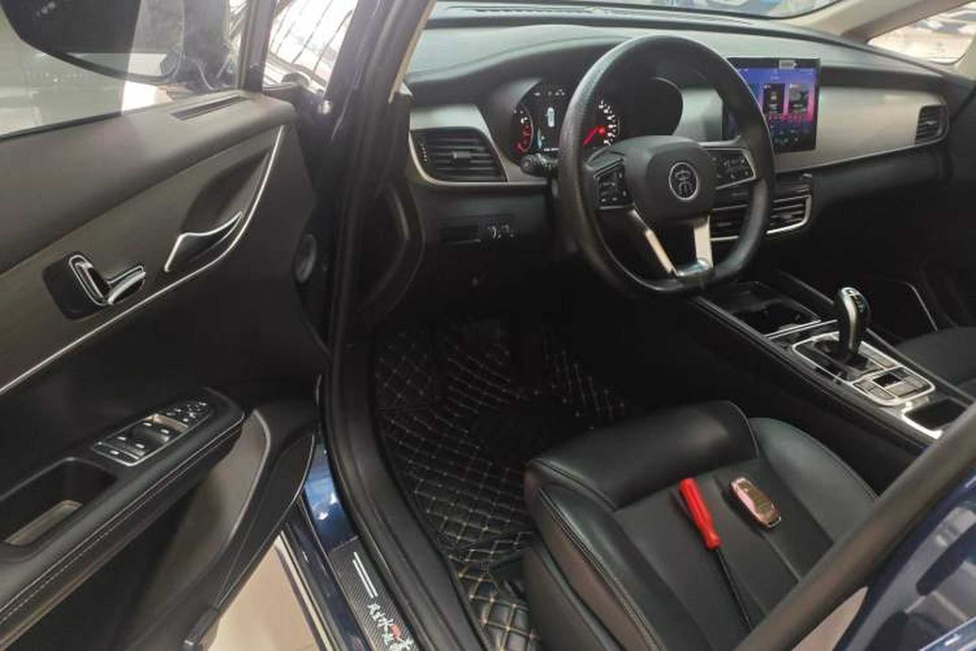 Used BYD Song MAX 2021 Upgraded Model 1.5T Automatic Prestige 7-Seater Driver Seat