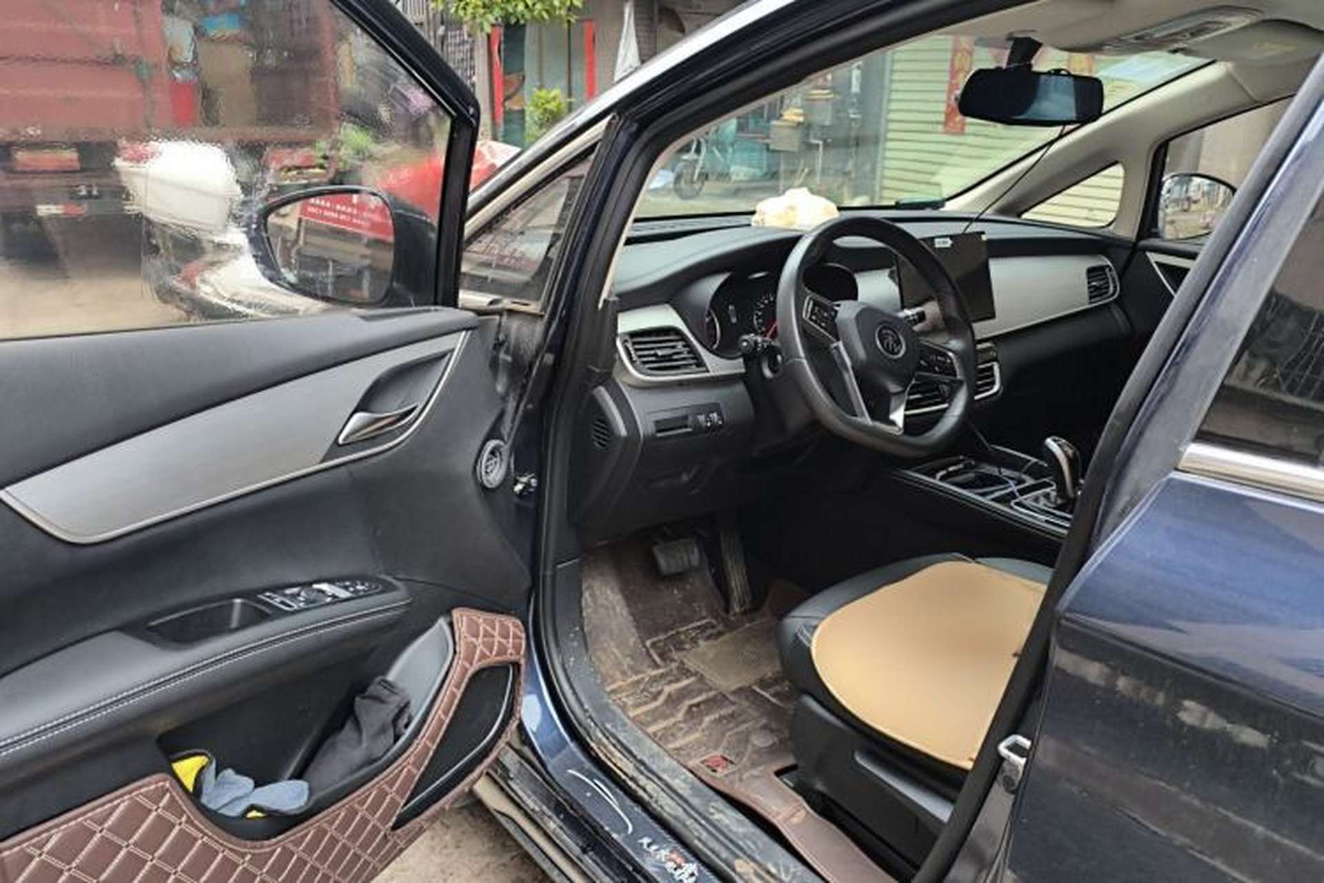 Used BYD Song MAX 2021 Upgraded Model 1.5T Automatic Luxury 7-Seater Driver Seat