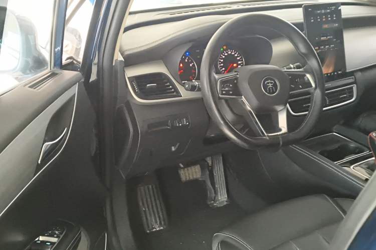 Used BYD Song MAX 2021 Upgraded Model 1.5T Automatic Luxury 6-Seater Driver Seat
