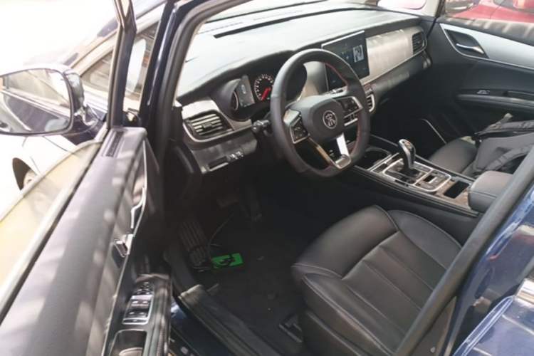 Used BYD Song MAX 2021 Upgraded Model 1.5T Automatic Prestige 7-Seater Driver Seat