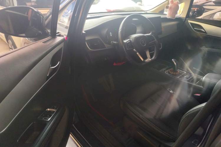 Used BYD Song MAX 2021 Upgraded Model 1.5T Automatic Luxury 7-Seater Driver Seat