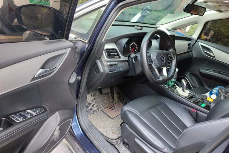 Used BYD Song MAX 2021 Upgraded Model 1.5T Automatic Luxury 6-Seater Driver Seat