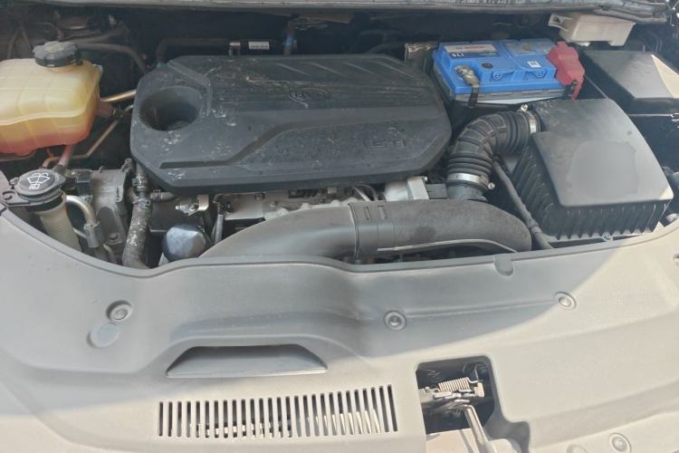 Used BYD Song MAX 2021 Upgraded Model 1.5T Automatic Prestige 7-Seater Engine Bay