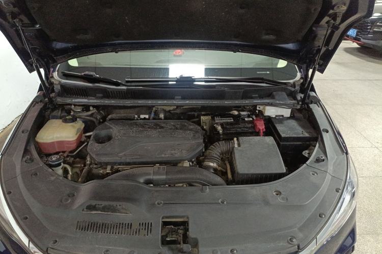 Used BYD Song MAX 2021 Upgraded Model 1.5T Automatic Prestige 6-Seater Engine Bay