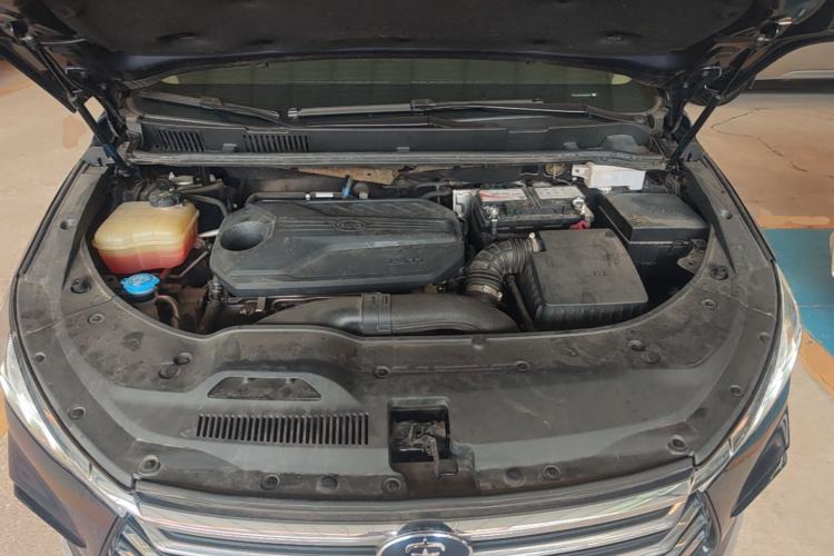 Used BYD Song MAX 2021 Upgraded Model 1.5T Automatic Luxury 7-Seater Engine Bay