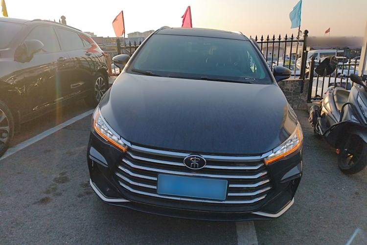 Used BYD Song MAX 2021 Upgraded Model 1.5T Automatic Luxury 6-Seater Exterior 1
