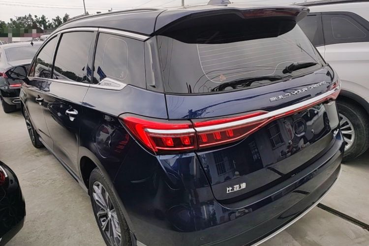Used BYD Song MAX 2021 Upgraded Model 1.5T Automatic Luxury 7-Seater Exterior 2
