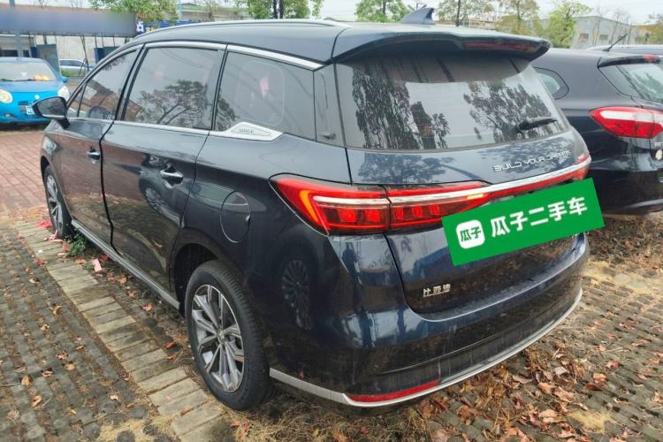 Used BYD Song MAX 2021 Upgraded Model 1.5T Automatic Luxury 7-Seater Exterior 2
