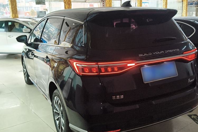 Used BYD Song MAX 2021 Upgraded Model 1.5T Automatic Luxury 6-Seater Exterior 2