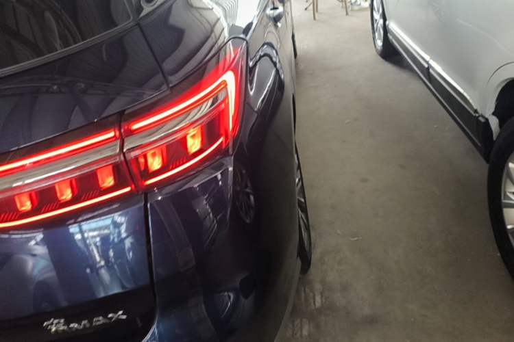 Used BYD Song MAX 2021 Upgraded Model 1.5T Automatic Luxury 6-Seater Exterior 2