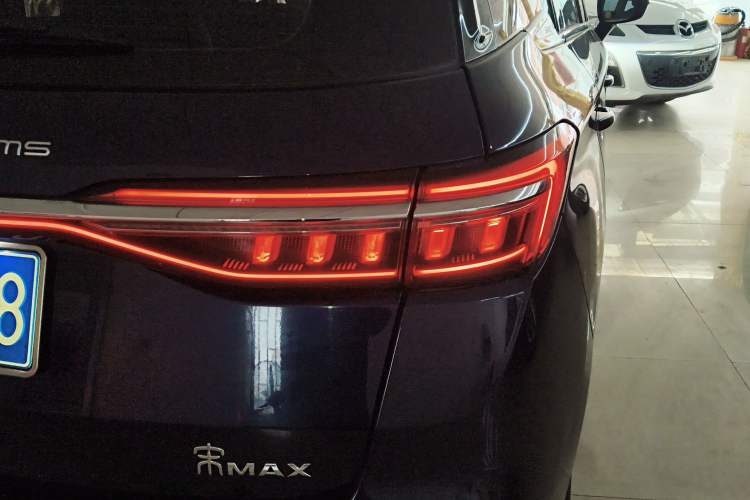 Used BYD Song MAX 2021 Upgraded Model 1.5T Automatic Luxury 6-Seater Exterior 3