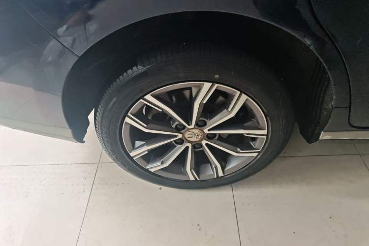 Used BYD Song MAX 2021 Upgraded Model 1.5T Automatic Luxury 7-Seater Exterior 3