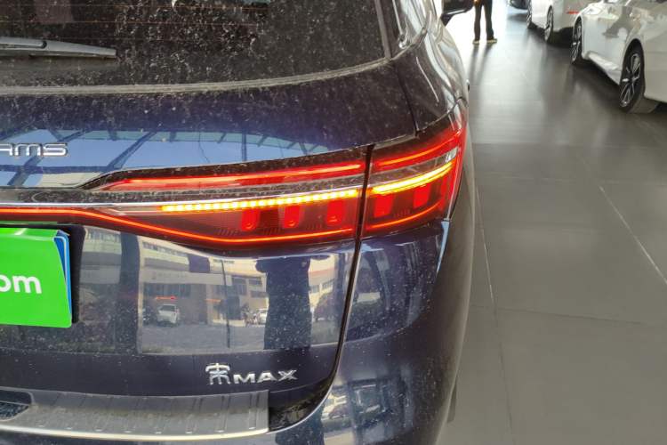Used BYD Song MAX 2021 Upgraded Model 1.5T Automatic Prestige 7-Seater Exterior 3
