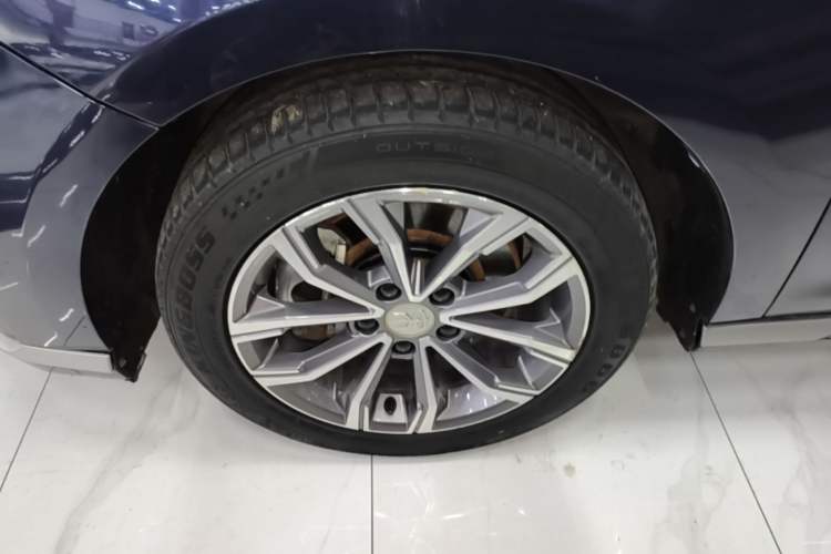 Used BYD Song MAX 2021 Upgraded Model 1.5T Automatic Luxury 6-Seater Exterior 4