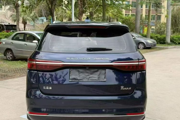 Used BYD Song MAX 2021 Upgraded Model 1.5T Automatic Flagship Version with 6 Seats Exterior 5