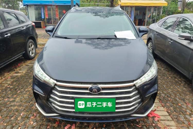 Used BYD Song MAX 2021 Upgraded Model 1.5T Automatic Luxury 7-Seater Front