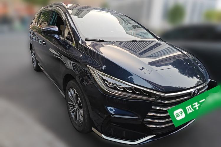 Used BYD Song MAX 2021 Upgraded Model 1.5T Automatic Luxury 7-Seater Front Right 45 Deg