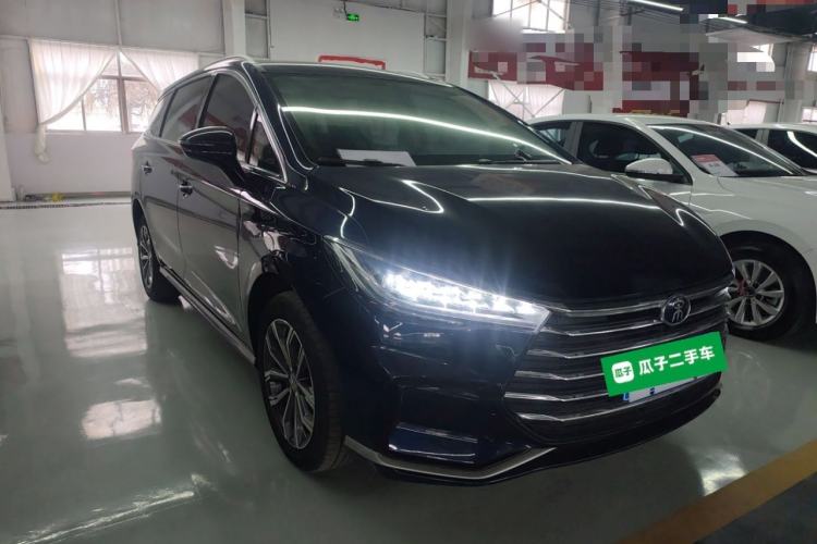 Used BYD Song MAX 2021 Upgraded Model 1.5T Automatic Luxury 7-Seater Front Right 45 Deg