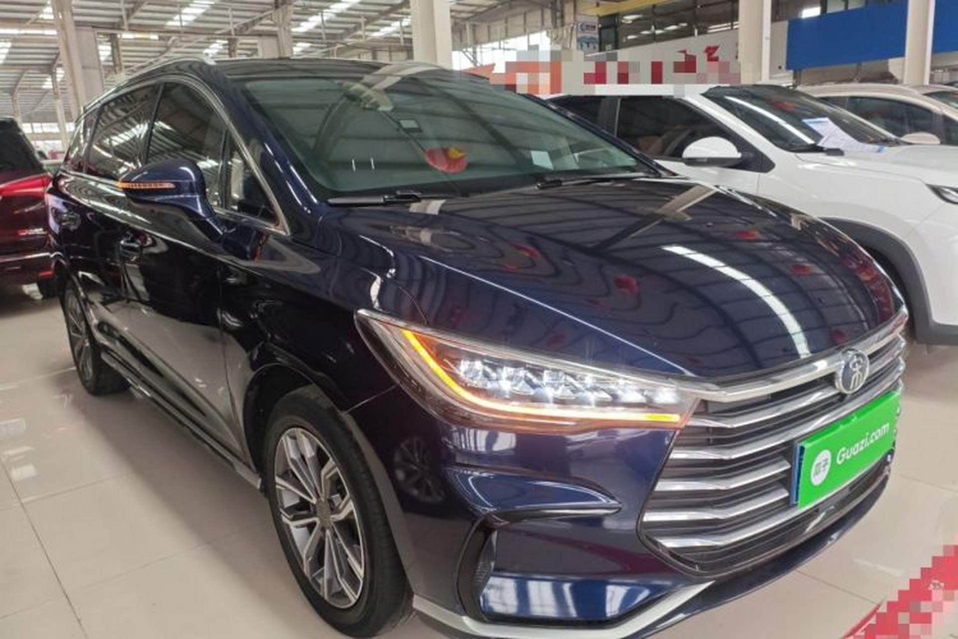 Used BYD Song MAX 2021 Upgraded Model 1.5T Automatic Prestige 7-Seater Front Right 45 Deg