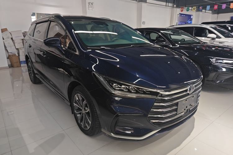 Used BYD Song MAX 2021 Upgraded Model 1.5T Automatic Flagship 7-Seater Front Right 45 Deg
