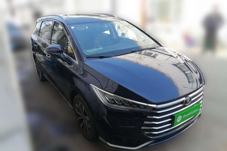 Used BYD Song MAX 2021 Upgraded Model 1.5T Automatic Prestige 6-Seater Front Right 45 Deg