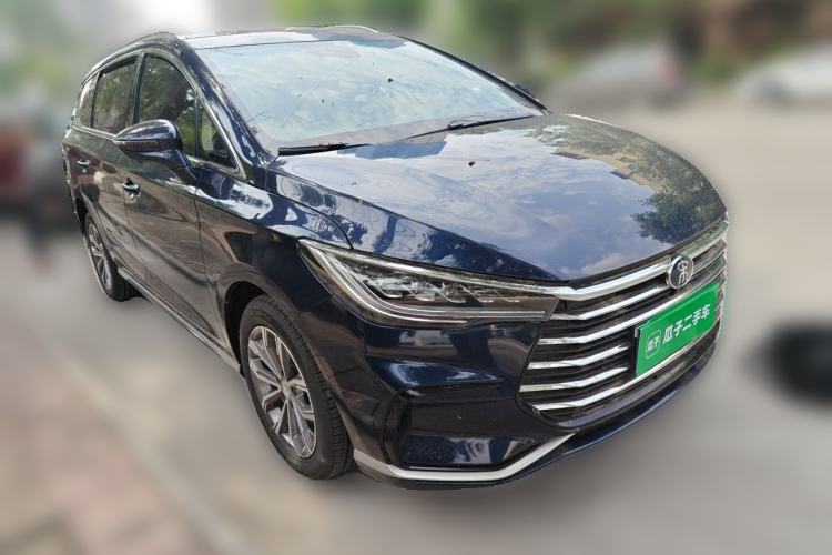 Used BYD Song MAX 2021 Upgraded Model 1.5T Automatic Prestige 7-Seater Front Right 45 Deg