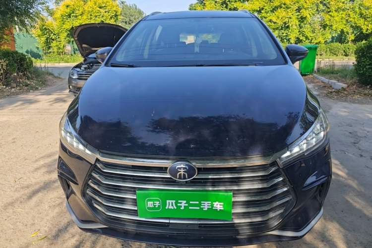 Used BYD Song MAX 2021 Upgraded Model 1.5T Automatic Luxury 7-Seater Front
