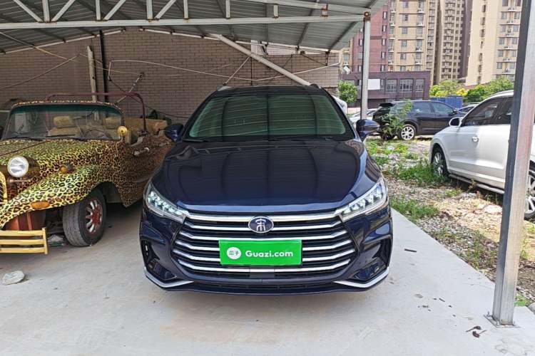 Used BYD Song MAX 2021 Upgraded Model 1.5T Automatic Luxury 6-Seater Front