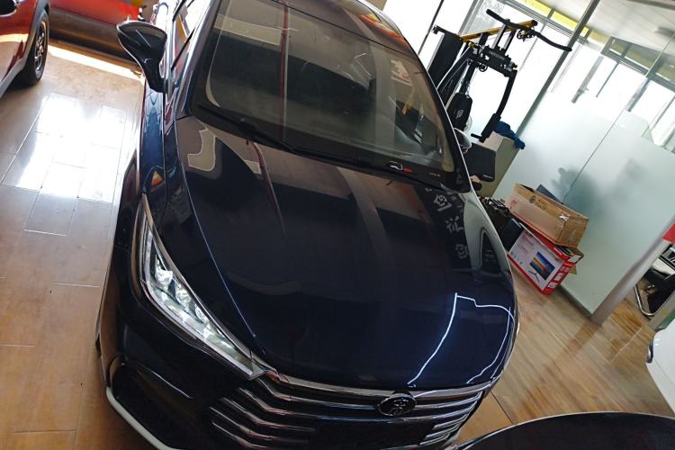 Used BYD Song MAX 2021 Upgraded Model 1.5T Automatic Luxury 7-Seater Front