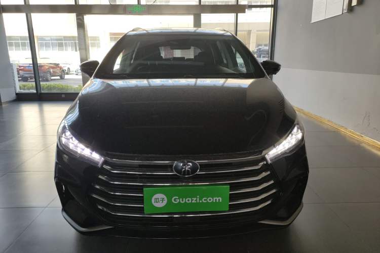Used BYD Song MAX 2021 Upgraded Model 1.5T Automatic Prestige 7-Seater Front