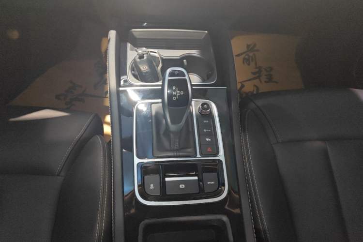 Used BYD Song MAX 2021 Upgraded Model 1.5T Automatic Flagship 7-Seater Gear Lever