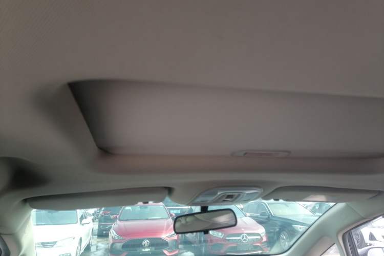 Used BYD Song MAX 2021 Upgraded Model 1.5T Automatic Luxury 7-Seater Headliner