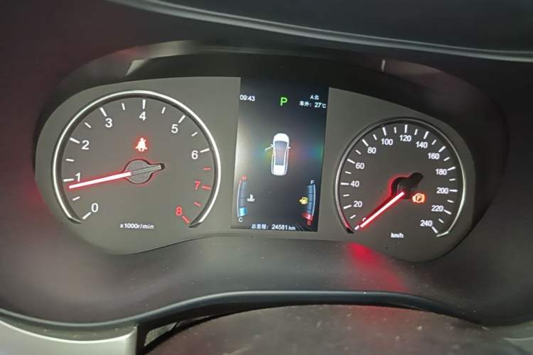 Used BYD Song MAX 2021 Upgraded Model 1.5T Automatic Luxury 7-Seater Instrument Cluster