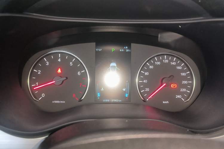 Used BYD Song MAX 2021 Upgraded Model 1.5T Automatic Luxury 7-Seater Instrument Cluster