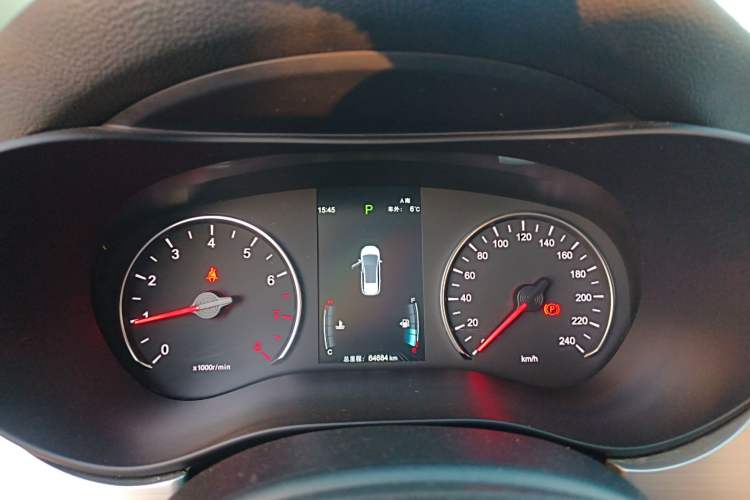 Used BYD Song MAX 2021 Upgraded Model 1.5T Automatic Luxury 6-Seater Instrument Cluster