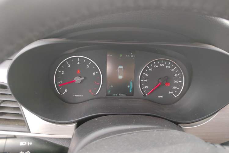 Used BYD Song MAX 2021 Upgraded Model 1.5T Automatic Prestige 6-Seater Instrument Cluster
