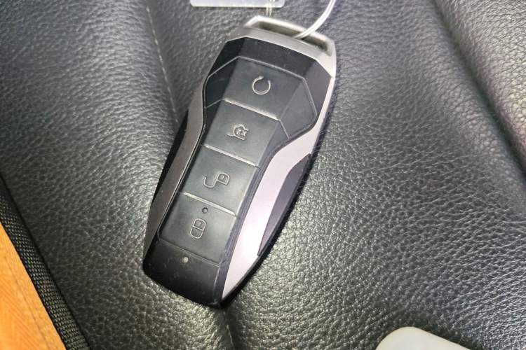 Used BYD Song MAX 2021 Upgraded Model 1.5T Automatic Luxury 7-Seater Interior 1