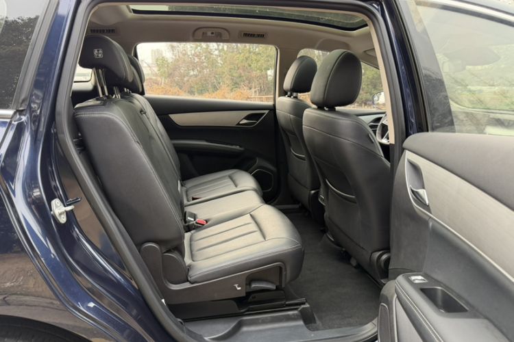 Used BYD Song MAX 2021 Upgraded Model 1.5T Automatic Prestige 7-Seater Interior 12