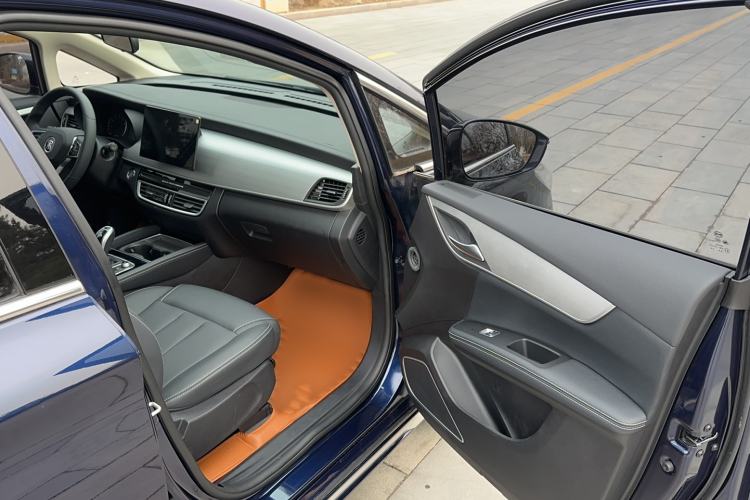 Used BYD Song MAX 2021 Upgraded Model 1.5T Automatic Luxury 6-Seater Interior 2