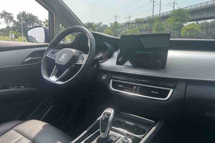 Used BYD Song MAX 2021 Upgraded Model 1.5T Automatic Luxury 7-Seater Interior 4