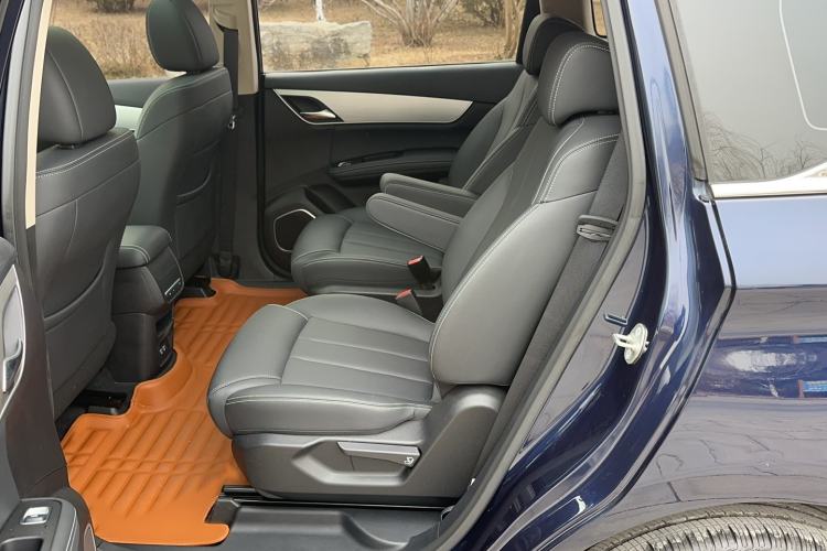 Used BYD Song MAX 2021 Upgraded Model 1.5T Automatic Luxury 6-Seater Interior 5